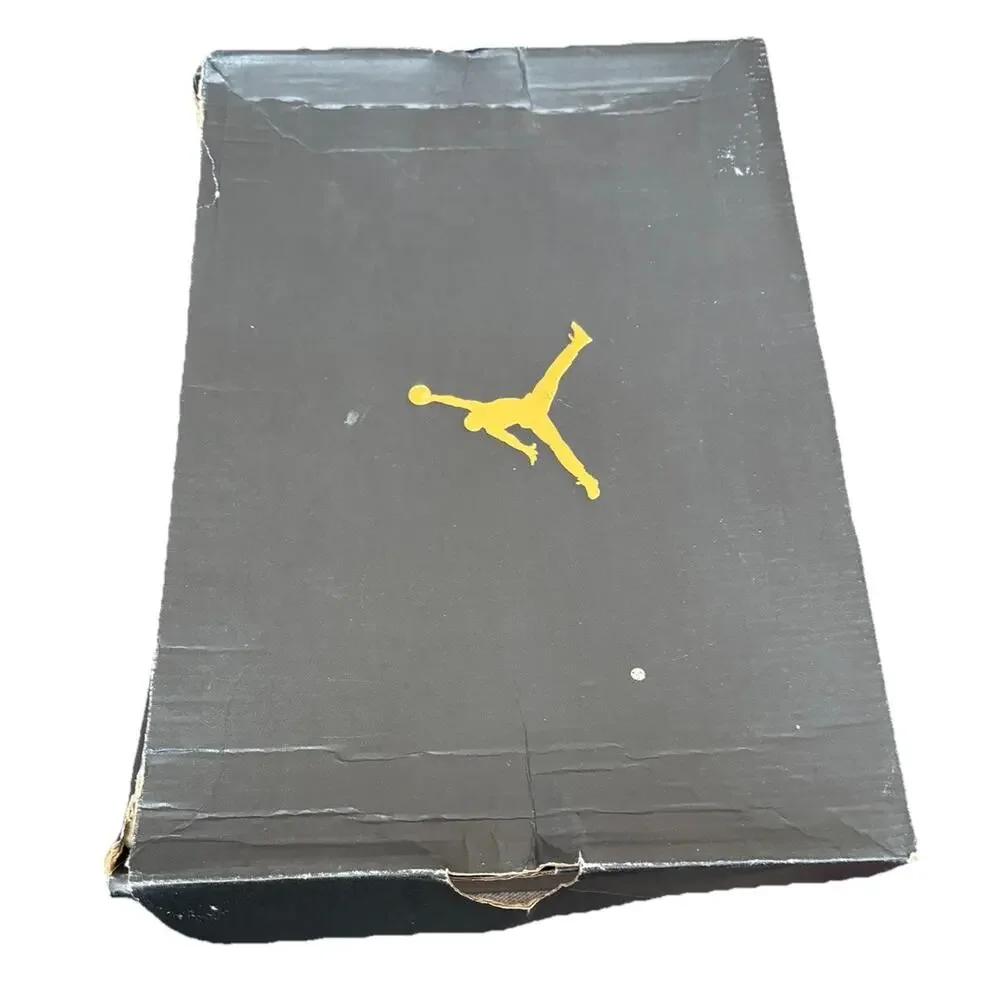 Nike Air Jordan 1 Mid Black Royal Tumbled Leather Mens 10 Shoes 554724-077 Box
